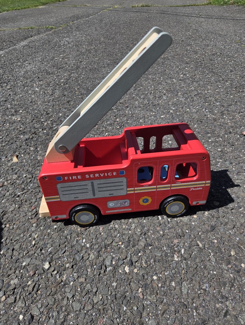 Used Indigo Jamm Freddie Fire Engine Wooden Sustaintable Toy